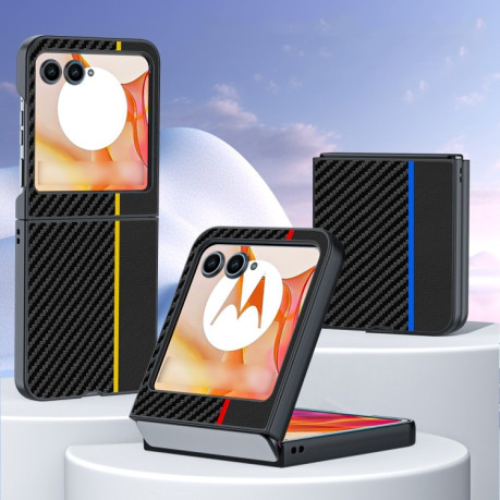 Противоударный чехол Carbon Fiber Texture Printing для Motorola Razr 50 5G - черно-красный