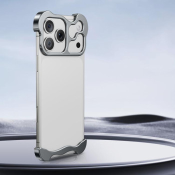 Протиударний чохол Frameless Metal Corner на iPhone 18 Pro Max — титановий