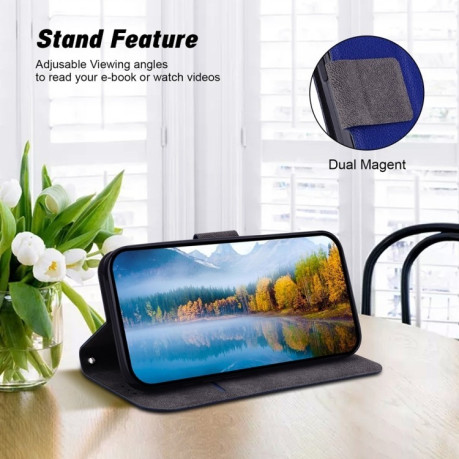 Чехол-книжка Voltage Side Buckle для Motorola Moto G75 5G - синий