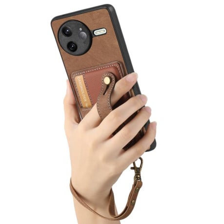 Чохол-гаманець у вінтажному стилі Retro з ремінцем на зап'ястя на Xiaomi Poco F7 Pro - коричневий