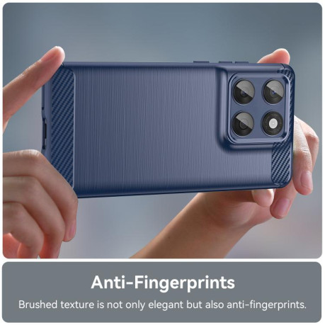 Противоударный чехол Brushed Texture Carbon Fiber на Motorola Edge 60 - синий