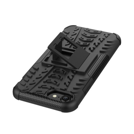 Противоударный чехол Tire Texture на iPhone SE 3/2 2022/2020/7/8 - черный