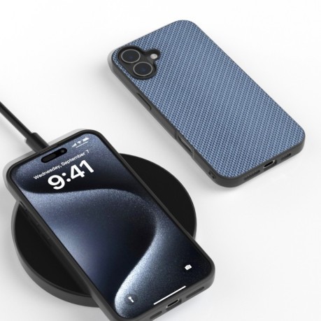 Ударозащитный чехол Carbon Fiber Texture Protective на iPhone 16 Plus - голубой