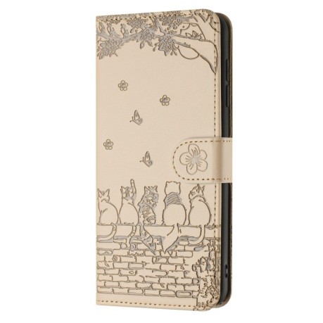 Чохол-книжка Cat Embossing Pattern на iPhone 16e - бежевий