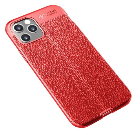 Противоударный чехол Litchi Texture на iPhone 12 Pro Max - красный