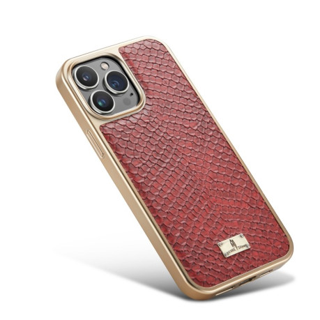Чехол Fierre Shann Snake Texture Electroplating для iPhone 15 - красный