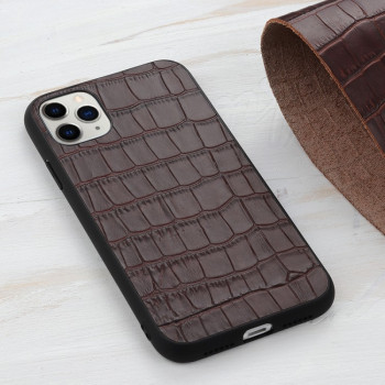 Противоударный чехол Crocodile Texture для iPhone 11 - коричневый