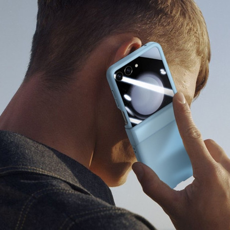 Противоударный чехол Three Parts  PC Skin Feel Shockproof  для Samsung Galaxy  Flip 6 - голубой