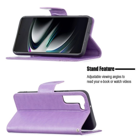 Чехол-книжка Butterflies Pattern на Samsung Galaxy S22 Plus 5G - фиолетовый