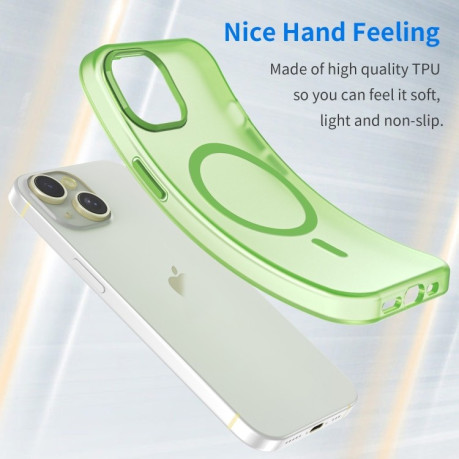Противоударный чехол  MagSafe Frosted Translucent TPU + PC для iPhone 16 - зеленый