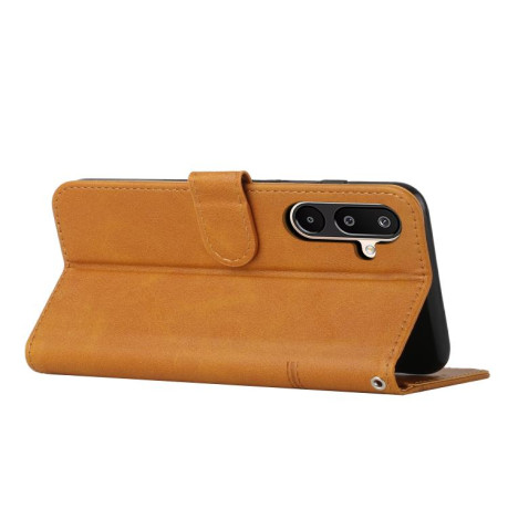 Чехол-книжка Stitching Calf Texture для на Samsung Galaxy F16 5G / M16 5G - желтый
