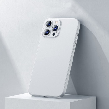 Ультратонкий чехол Benks Ultra-thin PP Case на iPhone 13 Pro Max- белый