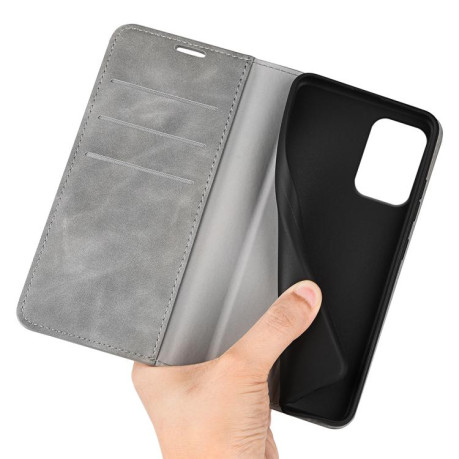Чехол-книжка Retro Skin Feel Business Magnetic на Motorola Moto E15 - серый