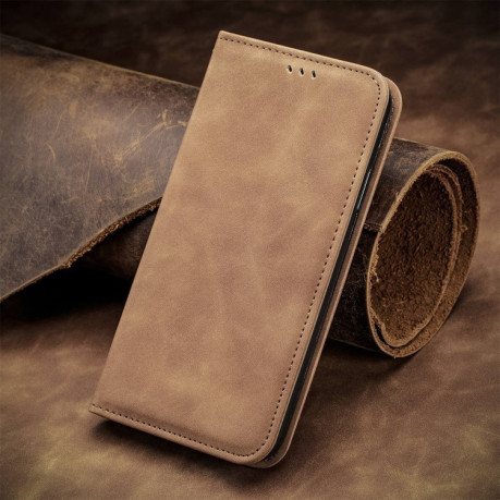 Чехол-книжка Retro Skin Feel Business Magnetic для Infinix Note 40 Pro  4G - коричневый