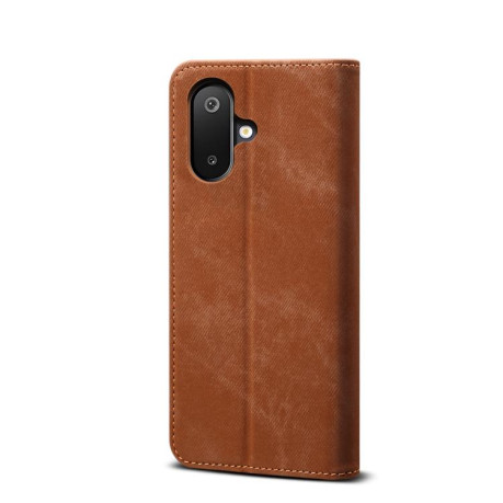 Чехол книжка Denim Texture Casual Style на Samsung Galaxy M06 5G - коричневый