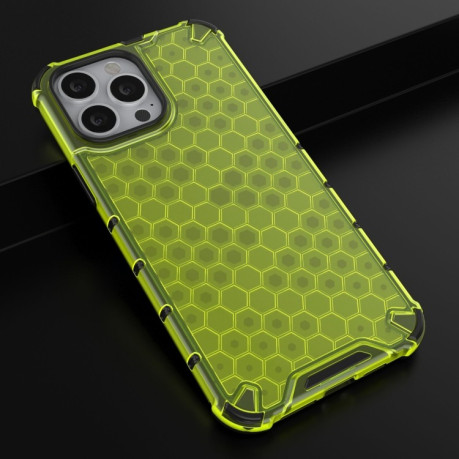Противоударный чехол Honeycomb with Neck Lanyard для iPhone 13 Pro - зеленый