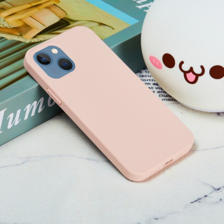 Силиконовый чехол Solid Color Liquid на iPhone 15 - розовый песок
