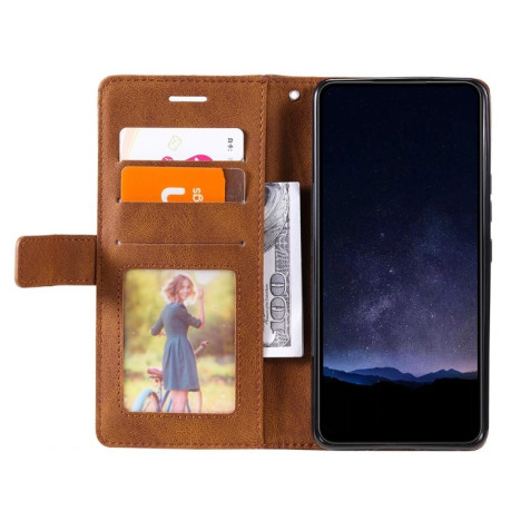 Чохол-книжка Skin Feel Splicing для iPhone 16 Pro Max - коричневий