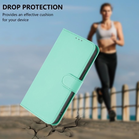 Чехол-книжка Skin Feel S-type для iPhone 16e - зеленый