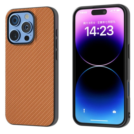Ударозащитный чехол Carbon Fiber Texture Protective на iPhone 16 Pro Max - коричневый