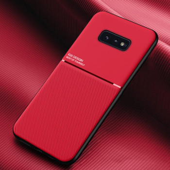 Противоударный чехол Tilt Strip Grain на Samsung Galaxy S10e - красный
