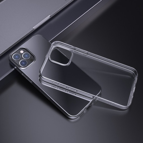 Противоударный чехол hoco Light Series для iPhone 15 Pro - прозрачный
