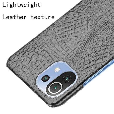 Ударопрочный чехол Crocodile Texture на Xiaomi Mi 11 Lite/Mi 11 Lite NE - черный