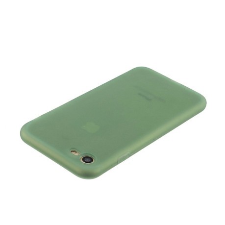 Чехол Liquid Emulsion Translucent на iPhone SE 3/2 2022/2020/8/7 - зеленый