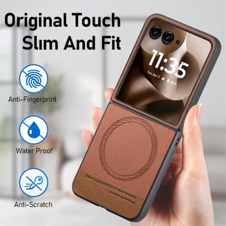 Чехол Twill Fabric Leather Skin Magnetic для Motorola Razr 60 Ultra - коричневий