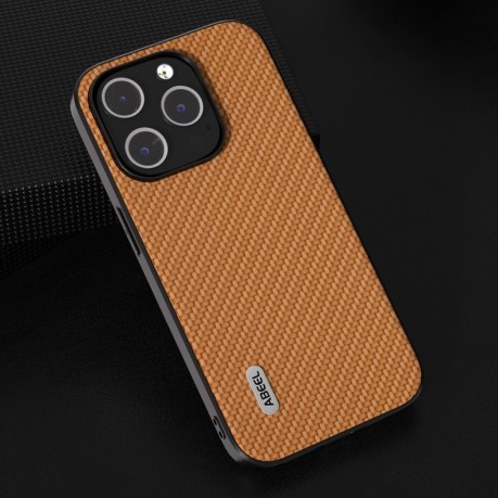 Ударозащитный чехол ABEEL Carbon Fiber на iPhone 15 Plus - коричневый