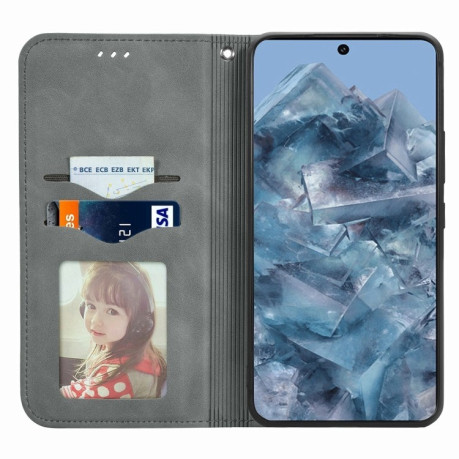 Чохол-книжка Retro Skin Feel Business Magnetic для Google Pixel 8a - сірий