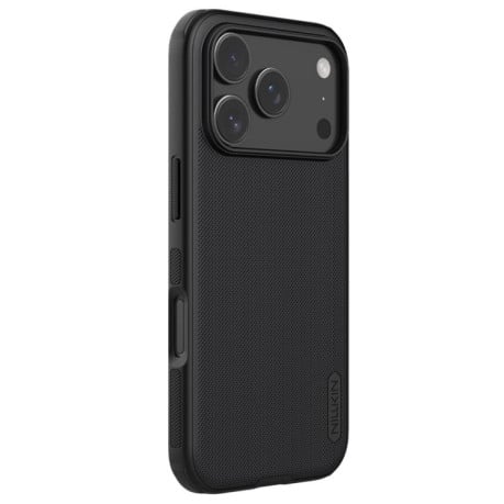 Чехол NILLKIN Frosted Shield Pro гибрид с матовым покрытием на iPhone 17 Pro Max - черный