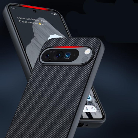 Протиударний чохол Carbon Fiber Texture Printing для Google Pixel 10/10 Pro - золотий