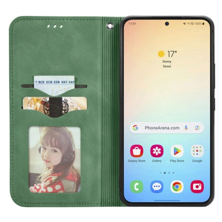 Чохол-книжка Retro Skin Feel Business Magnetic  для Samsung Galaxy S25+ 5G - зелений