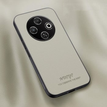 Чехол HUIYI Leather Magnetic на Tecno Spark 30C 4G — белый