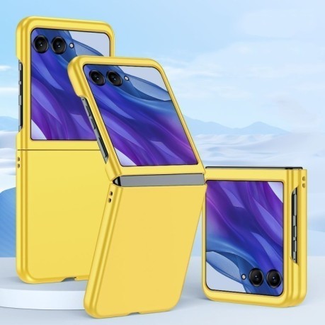 Противоударный чехол Fuel Injection PC Skin Feel для Motorola Razr 50 Ultra - желтый