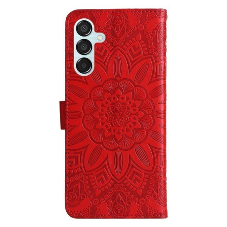 Чехол-книжка Embossed Sunflower для Samsung Galaxy M15 5G / F15 5G - красный