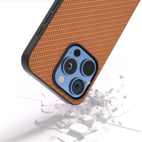 Ударозащитный чехол Carbon Fiber Texture Protective на iPhone 16 Pro Max - коричневый