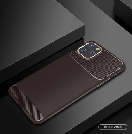 Противоударный чехол Carbon на iPhone 11 Pro Max - коричневый