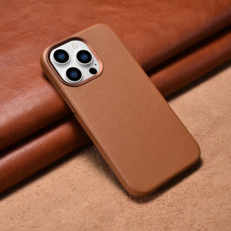 Кожаный чехол iCarer Genuine Leather (MagSafe) для iPhone 14 Pro - коричневый