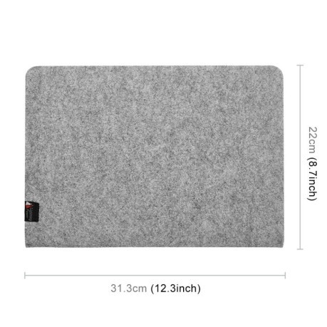 Чехол из войлока на MacBook 13.3 - светло-серый