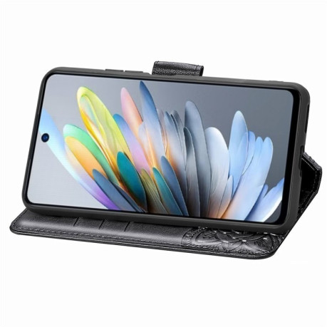 Чехол-книжка Butterfly Love Flower Embossed для Motorola Moto G35 - черный