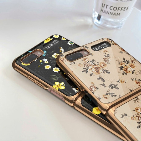 Противоударный чехол GKK Floral Pattern для Samsung Galaxy Z Flip - Floral 02