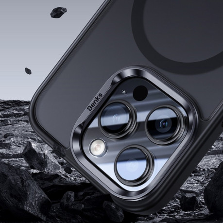 Протиударний чохол Benks Magsafe Magnetic для iPhone 15 Pro Max - сірий