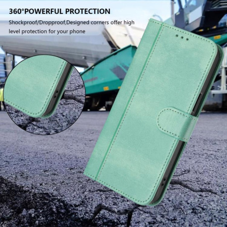 Чехол-книжка Line Splicing Buckle Retro Leather для Samsung Galaxy M06 5G - зеленый