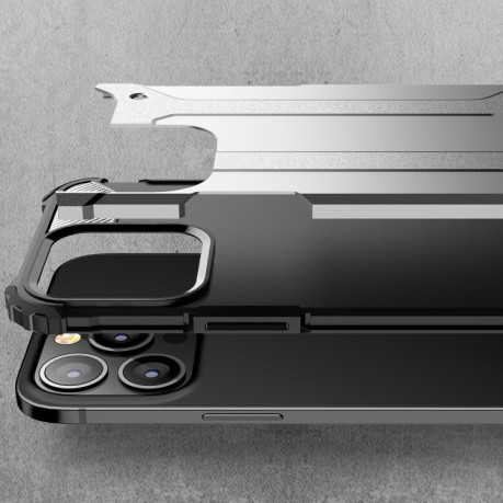 Противоударный чехол Rugged Armor на iPhone 13 Pro - золотой