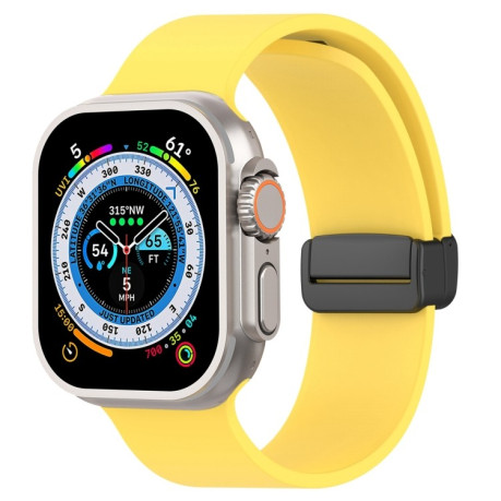 Силіконовий ремінець Magnetic Black Buckle Smooth для Apple Watch Ultra 49mm - жовтий