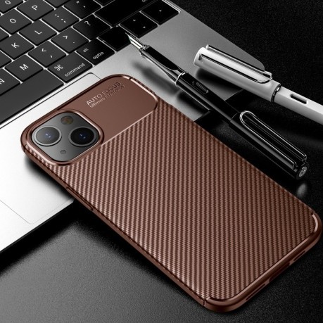 Ударозащитный чехол HMC Carbon Fiber Texture на iPhone 14/13 - коричневый