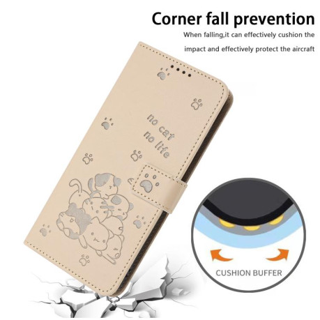 Чехол-книжка Embossed Kitten Phone Leather для Motorola Edge 60 Fusion - бежевый