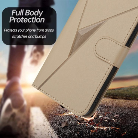 Чехол-книжка Triangle Pattern Buckle Clasp Leather на Infinix Note 40 4G - золотой